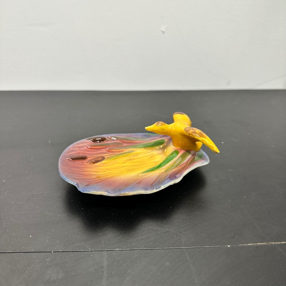 Vintage  Zanesville Patini Pottery Trinket Soap Dish Yellow‎ Duck and Cattails